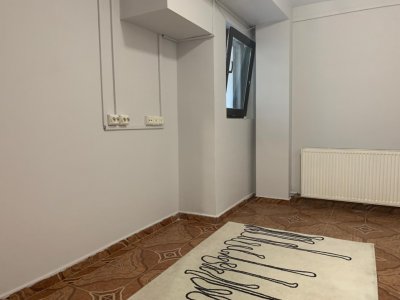 Spațiu pentru birou / depozitare de închiriat – Piața Victoriei