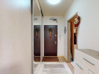 Apartament cu 3 camere de vanzare Baba Novac