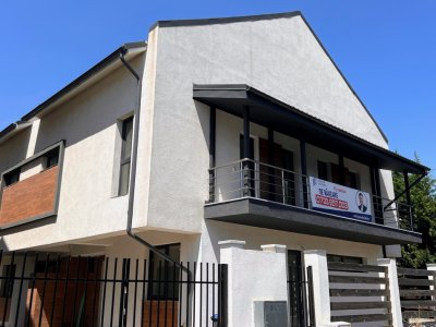 Vila cuplata I 5 camere I 2 locuri de parcare incluse 