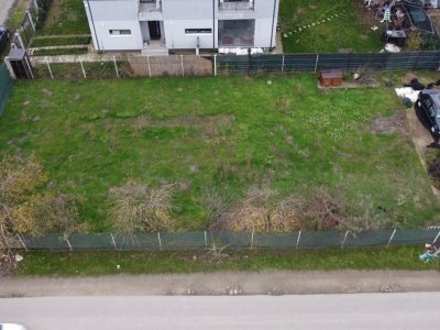 Teren de vanzare | Intravilan | Autorizatie P+1 in curs de obtinere