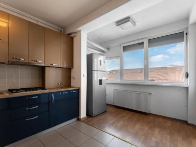Apartament cu 3 camere | 71,5 mp utili | Drumul Fermei | Loc de parcare inclus