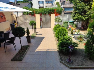 inchiriere apartament Constanta Faleza Nord cu curte