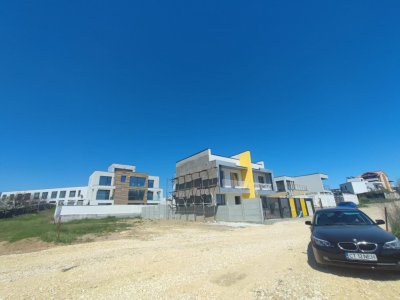 exclusiv vânzare teren 400 mp. 
