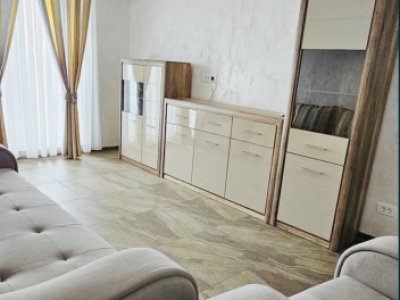 Închiriere apartament 2 camere – Maurer Residence, Tomis Plus