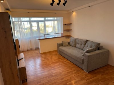 Inchiriere apartament 3 camere – Zona Boema