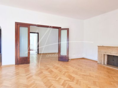 APARTAMENT CU 4 CAMERE 132 MP PIATA ROMANA, PIATA LAHOVARI, DIONISIE LUPU!